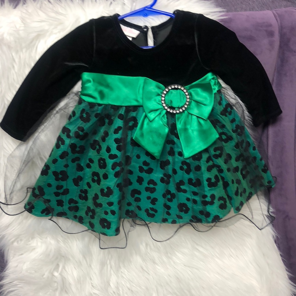 12m Girls Green Leopard Dress